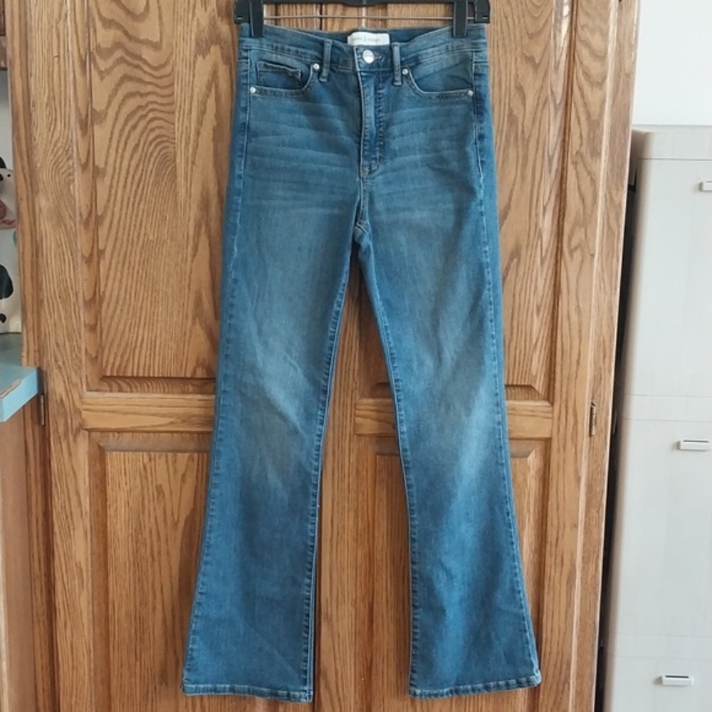 Vintage America Women's Size 6 Boot Cut Denim Jeans Medium Blue Wash Mid-Rise